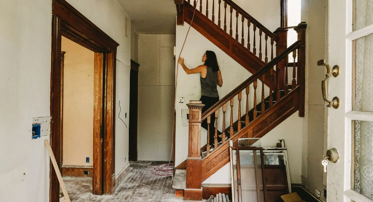 Comment vendre une maison avec travaux en optimisant prix et délais de vente ?